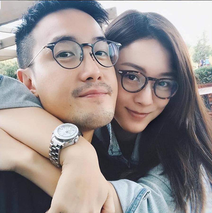 曾一度传出婚变！王敏奕罕承认与星二代导演老公婚姻遇考验