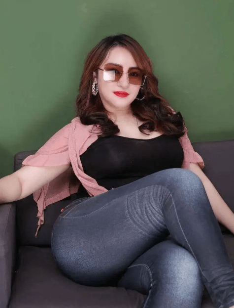 《女人装》杂志文案丨戴傅娟 何 君视觉丨梁丽莎(近照)返回搜狐,查看