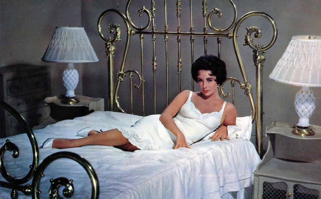 时尚宠儿伊丽莎白泰勒,结八次婚七个丈夫,活到79岁人生太潇洒!