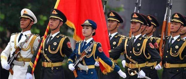 军装上面很好看的绳子有什么用?不只是装饰那么简单_东西_时候_绶带