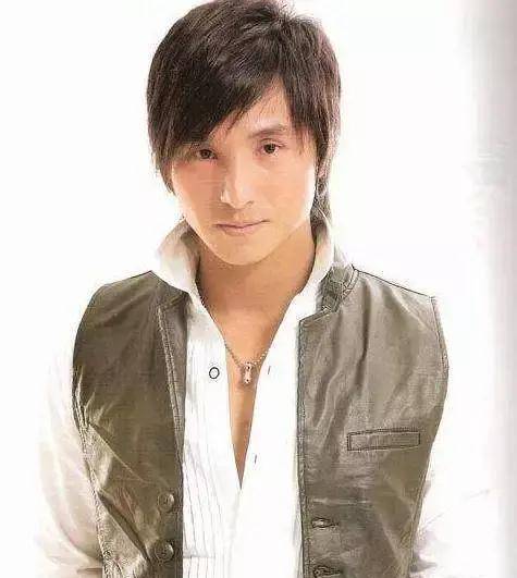 黄玉荣还有祝钒刚时至今日也依然会有人搞错183club和5566的成员5566