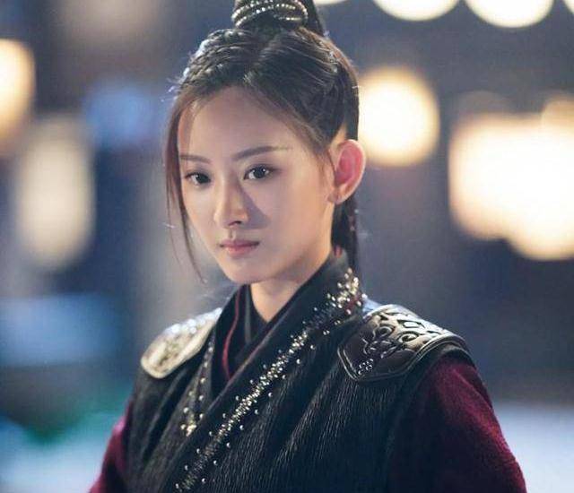 为肖战挡剑,两年后换新造型,冷艳出演《遇龙》_言冰云_沈小姐_挑战