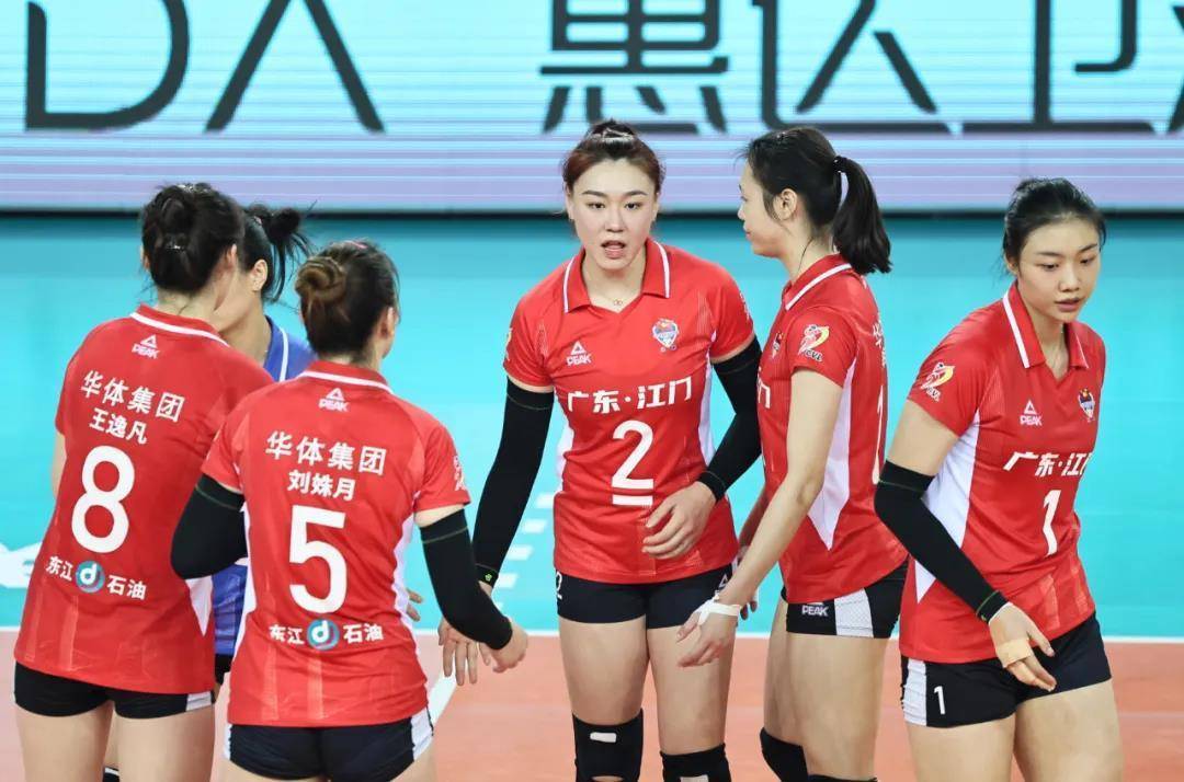 王梦洁首发山东女排逆转福建夺第五,陈佩妍39分广东3比2险胜深圳_王