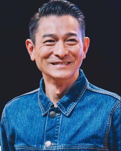 刘天王也向流量低头了?《哥哥》名单曝光,刘德华担任发起人!