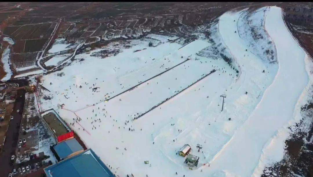 即墨金山滑雪场烟台龙口南山景区亲爱的金昇的家人们,我们一直在为
