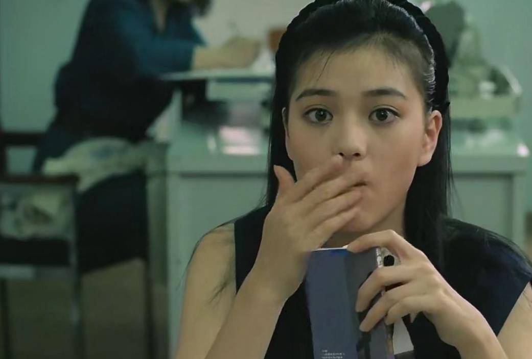 当时刘小慧14岁时就被挖掘拍摄人生第1支策划,策划播出以后她就瞬间爆