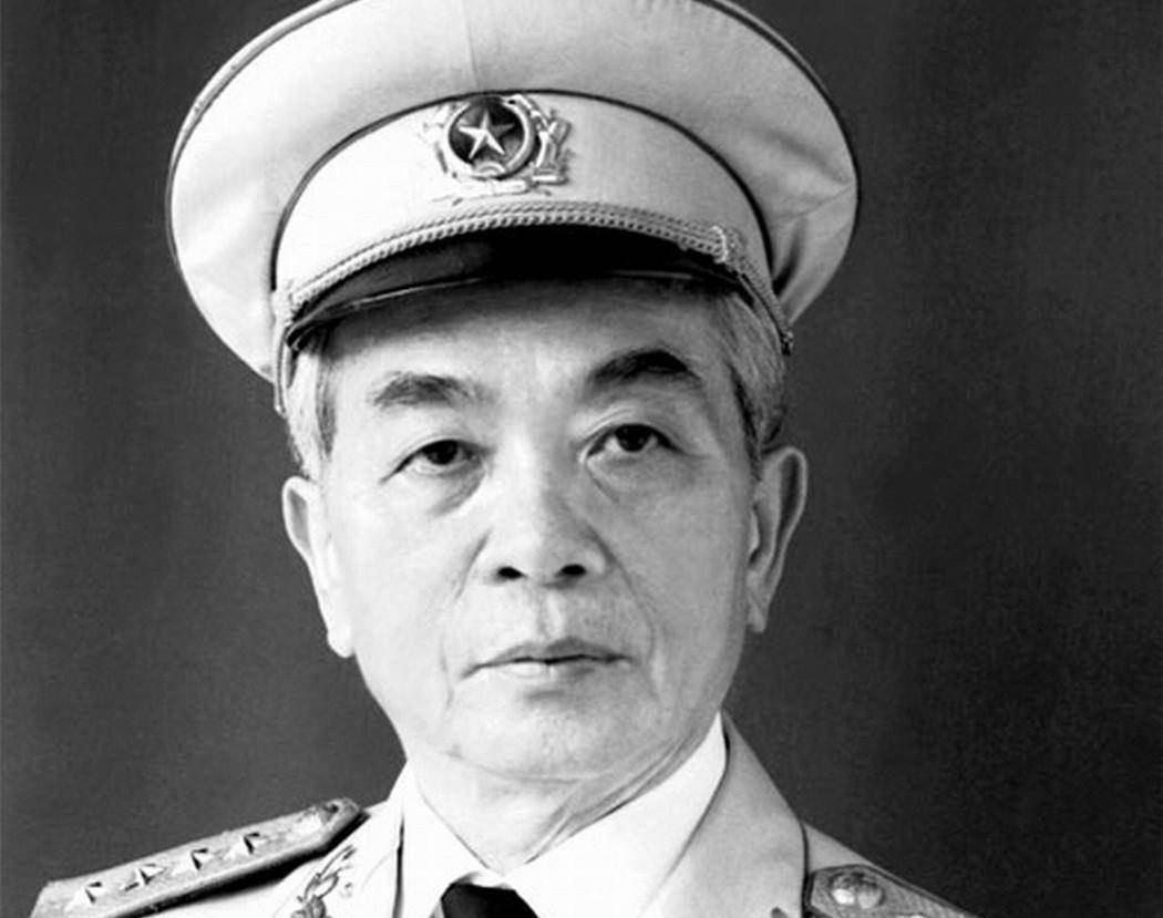 长期精神上的苦闷让乔清陆不禁有了这样一个念头——去中国.