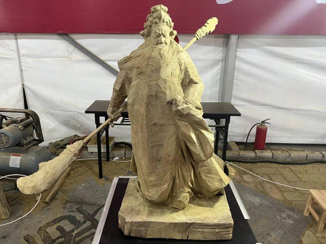 张东海《关公》张国荣《石头开花一脱贫奔小康》陈奕彬《空·相》夏澎