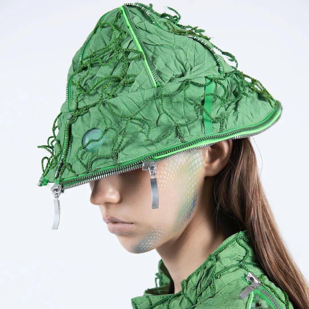 回到未来探索赛博朋克美学!