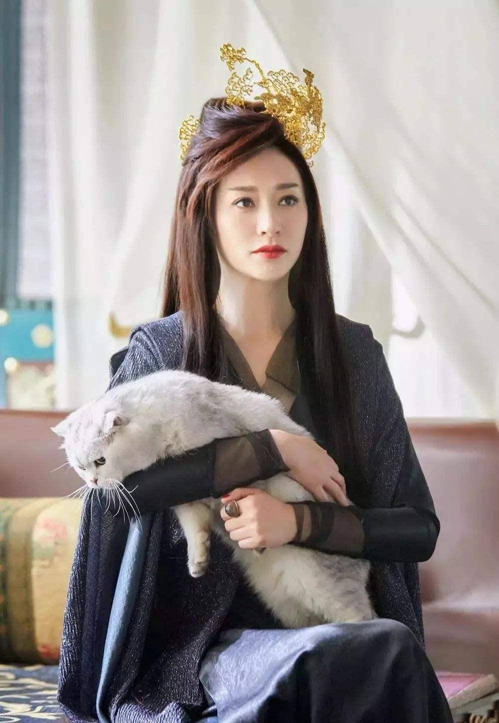 千人千面,盘点那些年霸屏的内地70后女演员_电视剧_草莓_角色