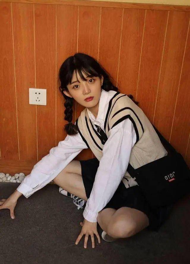 新人女五出场,曾是创造101学员,小屋全员看呆_女生_王晴_熊笑宇