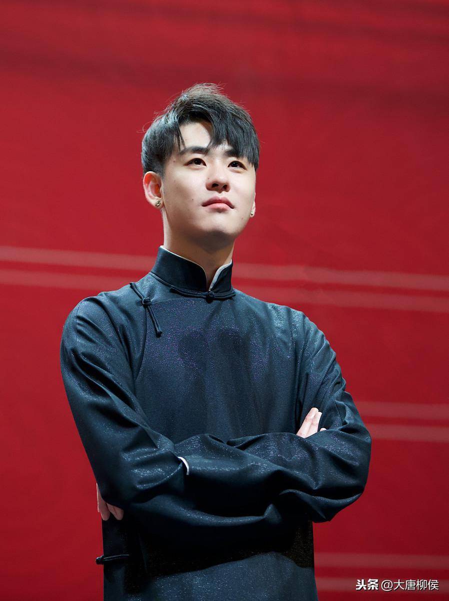 对他多有照顾倒是肯定的,其中张云雷亲口讲过,孔云龙小时候帮他打过架