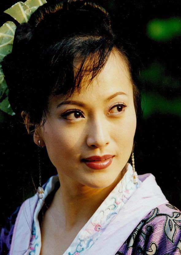 阮星竹:《天龙八部》中最被低估的女人!_段正淳_孩子_甘宝宝