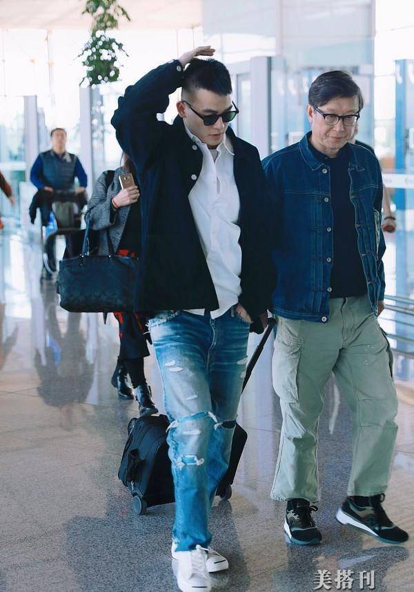 欧豪活力现身演绎痞帅青年,单手插兜大步前行酷似大佬_牛仔_感觉_瞬间