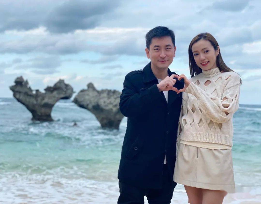 范振锋李思欣冲绳庆祝结婚周年 彩虹出现好兆头_旅行_夫妇_出发