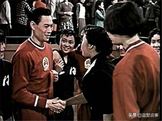 刘琼,一代粉丝追崇的男神和影帝,夫人是《羊场暗哨》女特务八姑_狄梵