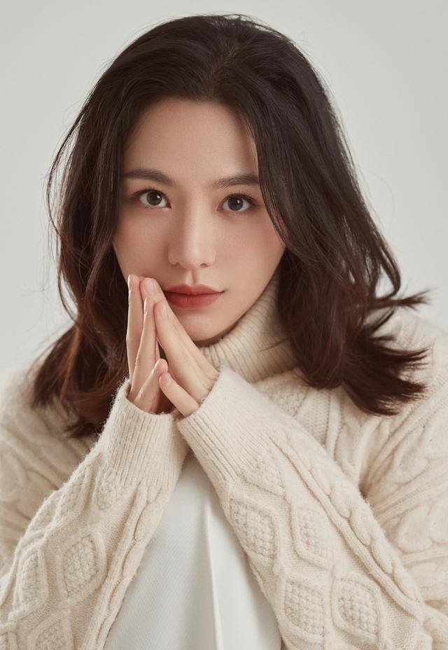 曾被称为"北大史上最牛校花",她逐梦演艺圈6年