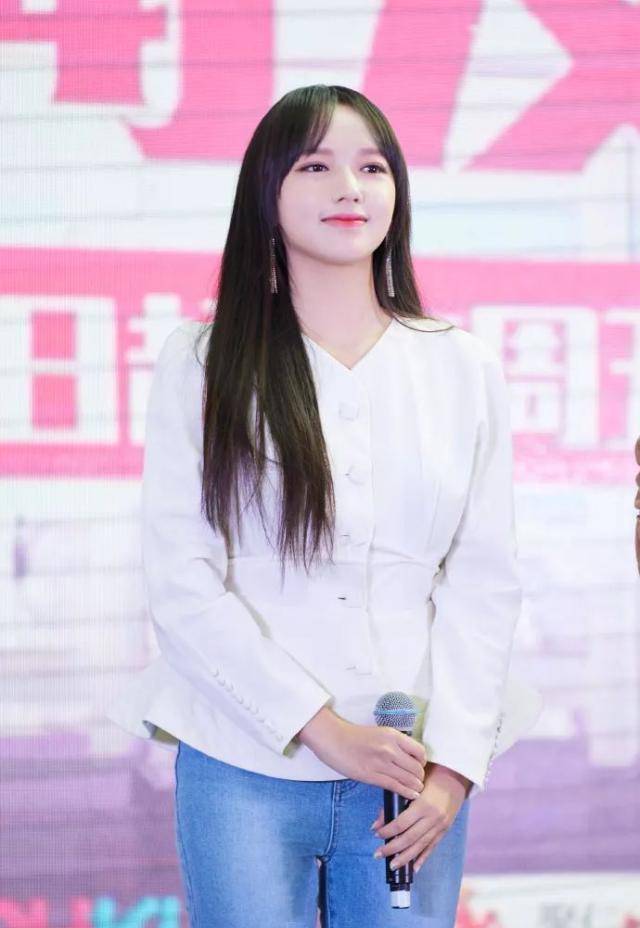 程潇又被造型师坑了!