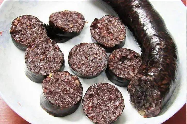 豆腐圆豆腐圆,是忻城县人民逢年过节餐桌上的一道菜品,因形似桔子