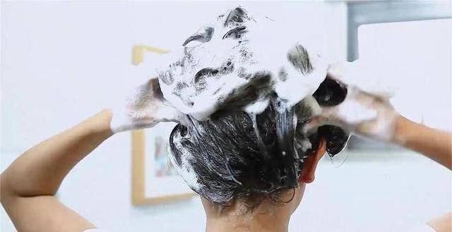 高档洗发水品牌排行榜_入围洗发水品牌排行榜前十名,高端品牌阿道夫再创佳绩