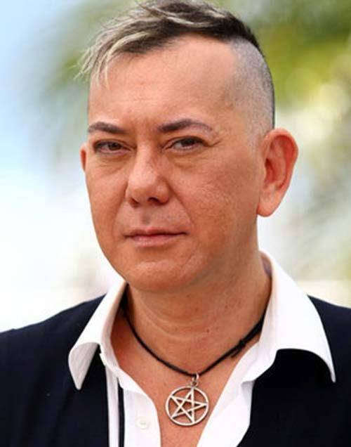 59岁黄秋生束手无措离开香港:再好的才华,也要有人品撑场_问题_网友