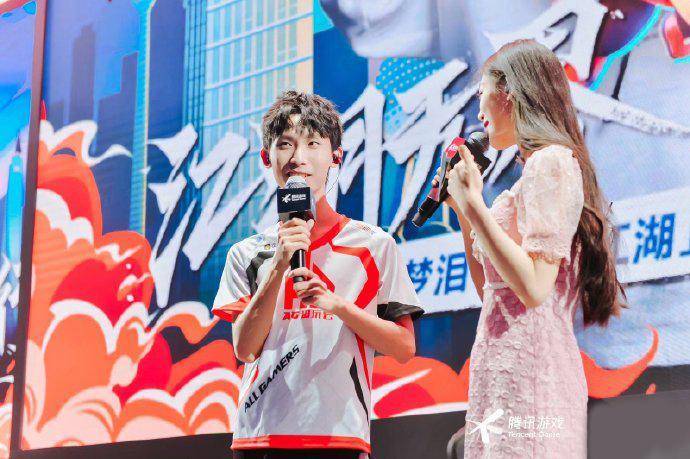 梦泪老师cj行 粉丝比例惊人 看后男默男泪_生活_比赛_技术