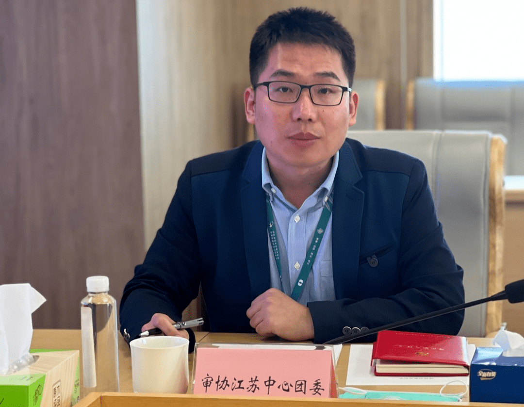 群团工作室工作人员审协江苏中心党委(纪委)办公室蒋永志在共青团苏州