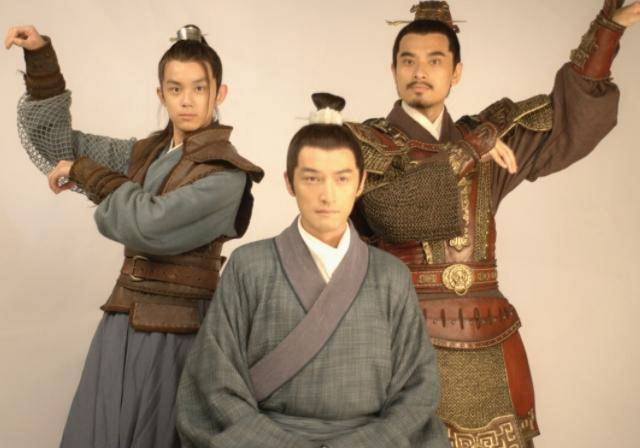 琅琊榜:赤焰军七万余人,梁帝剿灭他们时为何不心疼,原因很简单_林燮