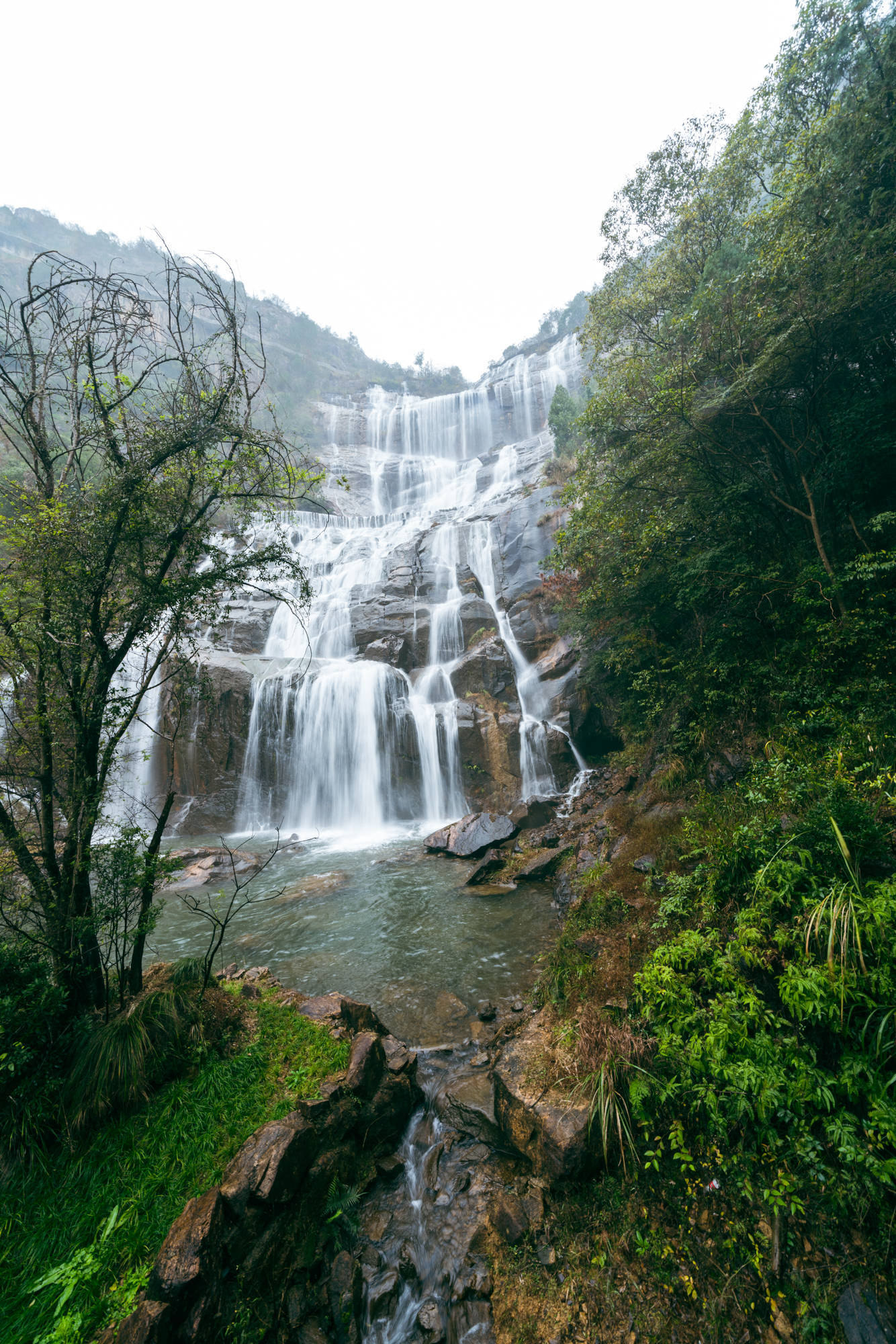 佛宗道源,济公故里,和合圣地——这份天台山景点攻略请收藏好_瀑布
