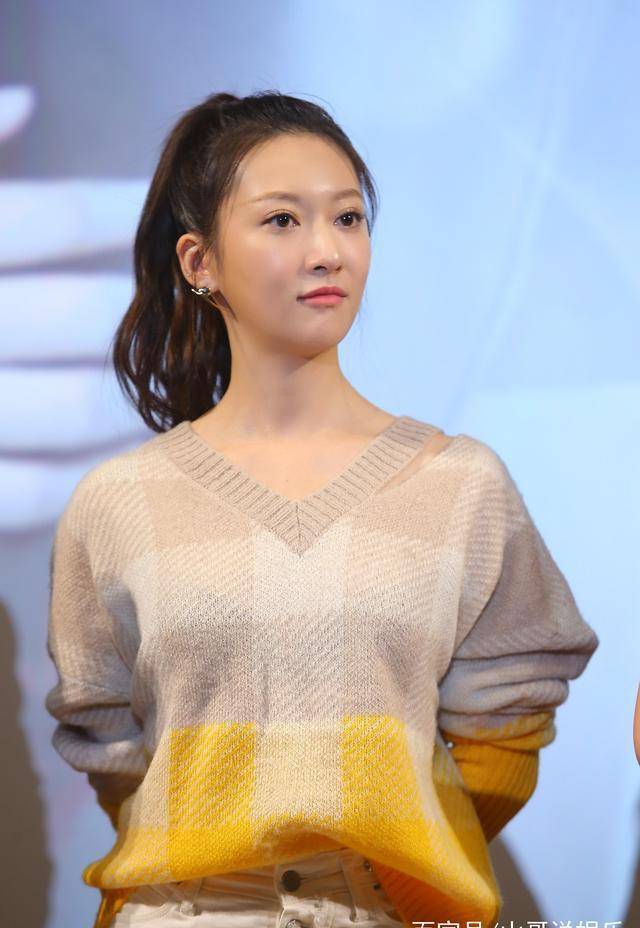 童星出道的她一直不火,是杨紫11年闺蜜,签约吴奇隆公司成一姐_余玥
