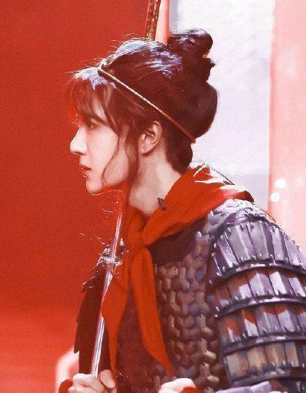 王一博,cos装扮最出彩的角色,哪款惊艳到你_小妖_蜘蛛侠_精灵