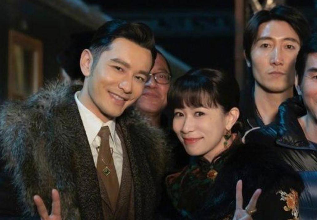 佘诗曼:东北话实在是太难学了!_角色_尹正_因为