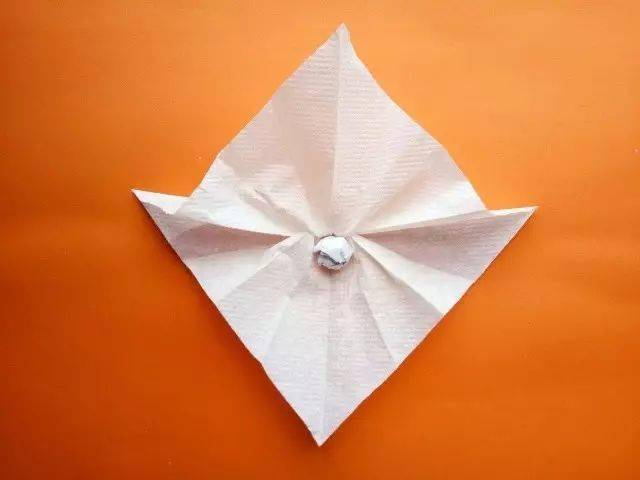 【纸巾手工】幼儿园手工diy纸巾手工,简单易学,漂亮极了!