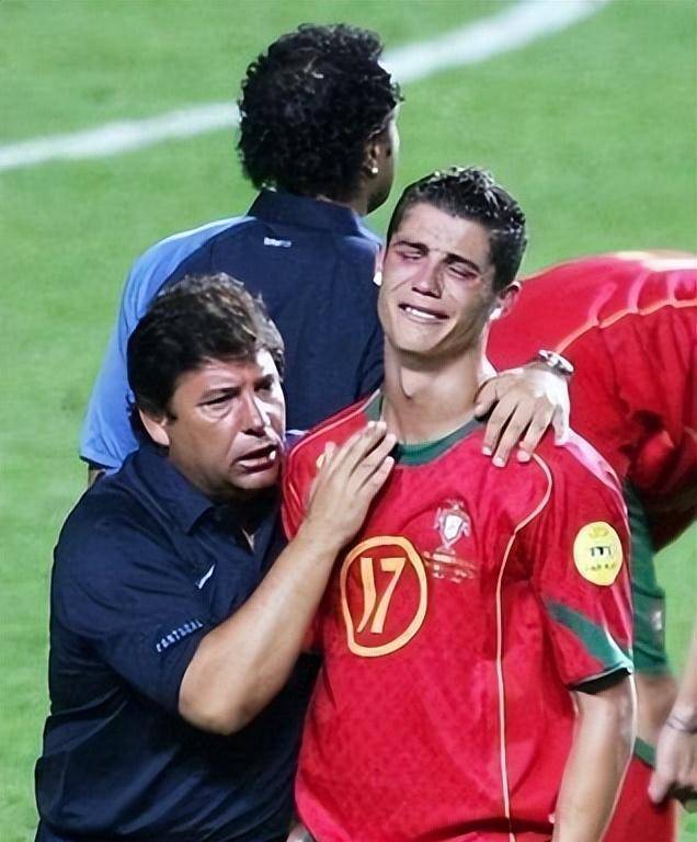 夺冠是c罗最大的梦想,不幸的是梦想结束了_的足球_葡萄牙_世界杯