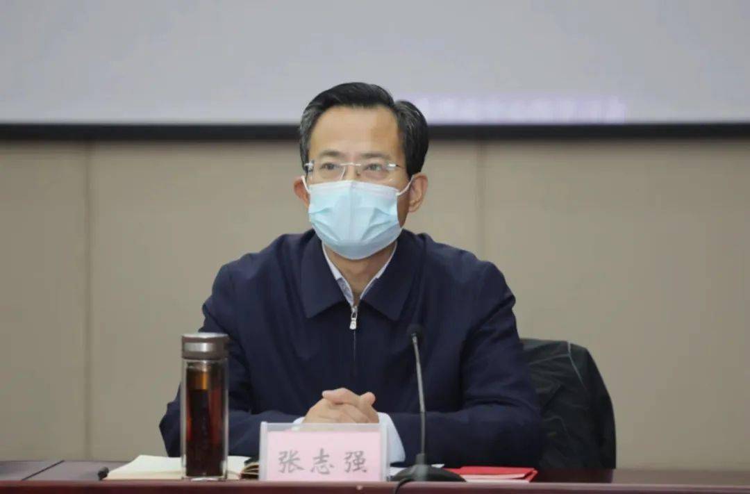 【豆娃普法】任泽锋主持召开市委理论学习中心组2022年第16次学习