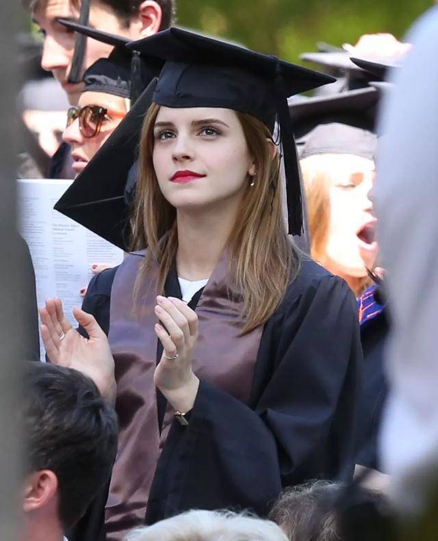 艾玛沃特森都已经30岁了?_哈利·波特_明星_赫敏