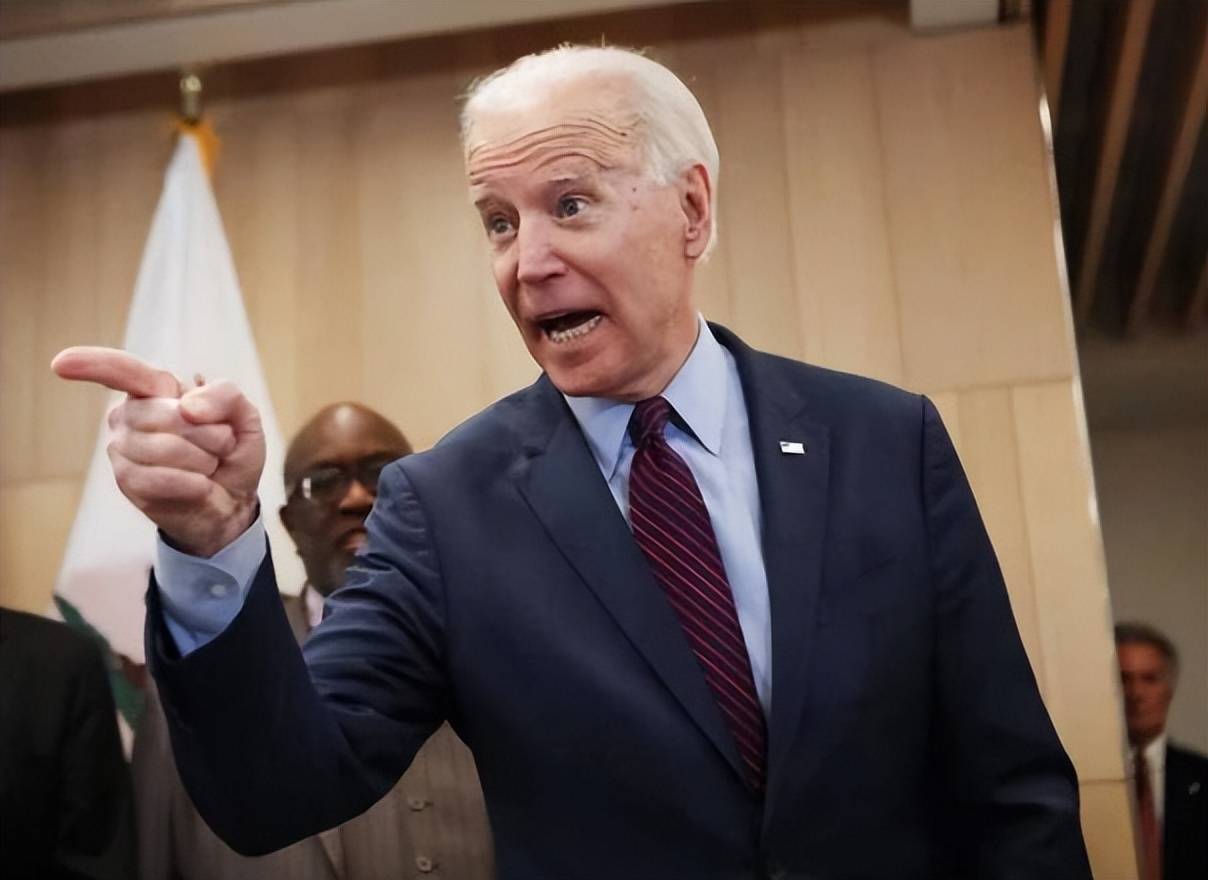 推特封特朗普都没事,为什么马斯克封记者账号,就招致多方警告?