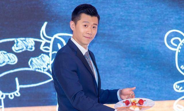 夏雨:忘记少年孤独,让画家爸爸晚年幸福_夏朝忱_儿子_父亲