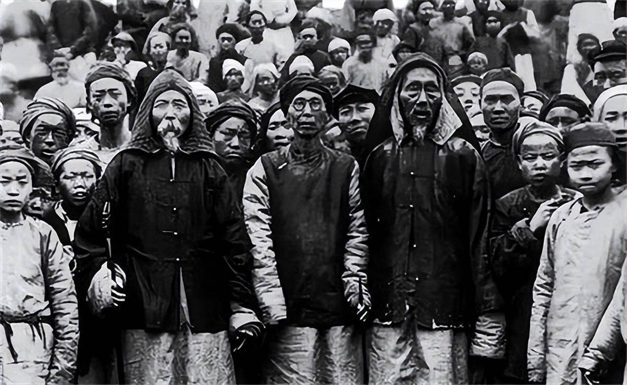 民国老百姓不想当"壮丁",有个特别狠的办法:砍掉右手食指_卢春生_妻子