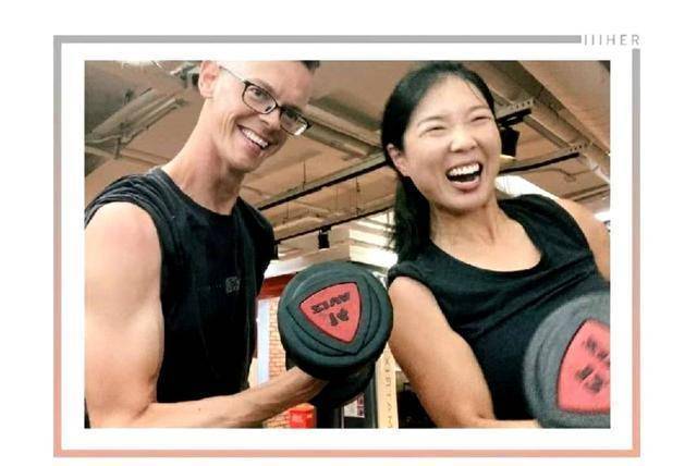 王慧玲与自己的丈夫peter很多人说王慧玲不止人间,胡乱发表意见,实际