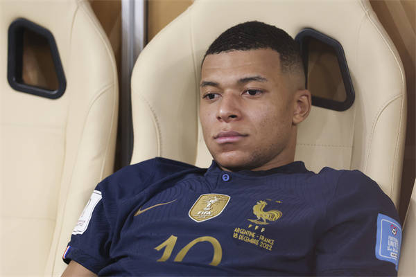 哈亚·人物丨别伤心姆巴佩,未来一定属于你!_梅西_法国队_点球