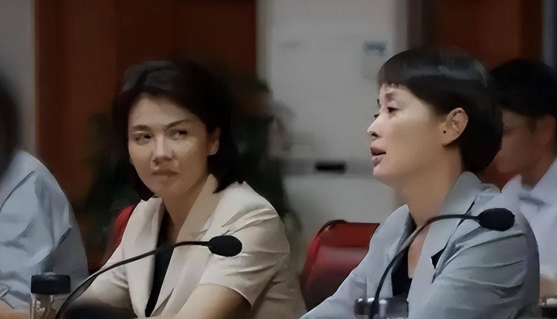 "女干部"别尬演,把刘涛,吴越和万茜放在一起看,差距一目了然_观众
