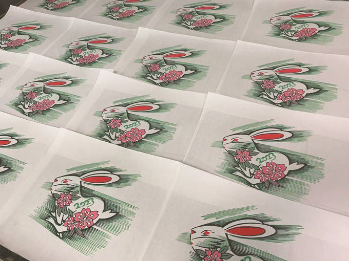 奔向春天的兔子_陈超_版画_玉兔