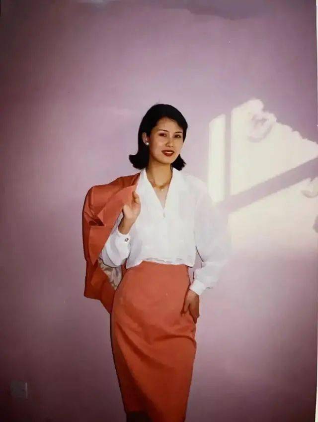 上世纪90年代的国产女模特,"盘儿靓范儿正"一点都不落伍~_瞿颖_眼球