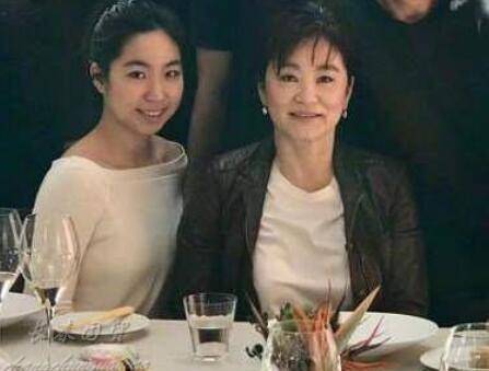 同样是"港姐"的后代,林青霞的女儿与赵雅芝的儿子,差距真不小_孩子