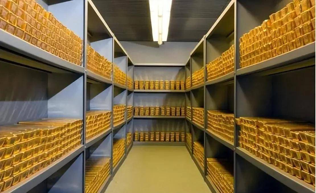 我国黄金为何不放进国库,而是选择存入美国,不怕老美赖账吗?
