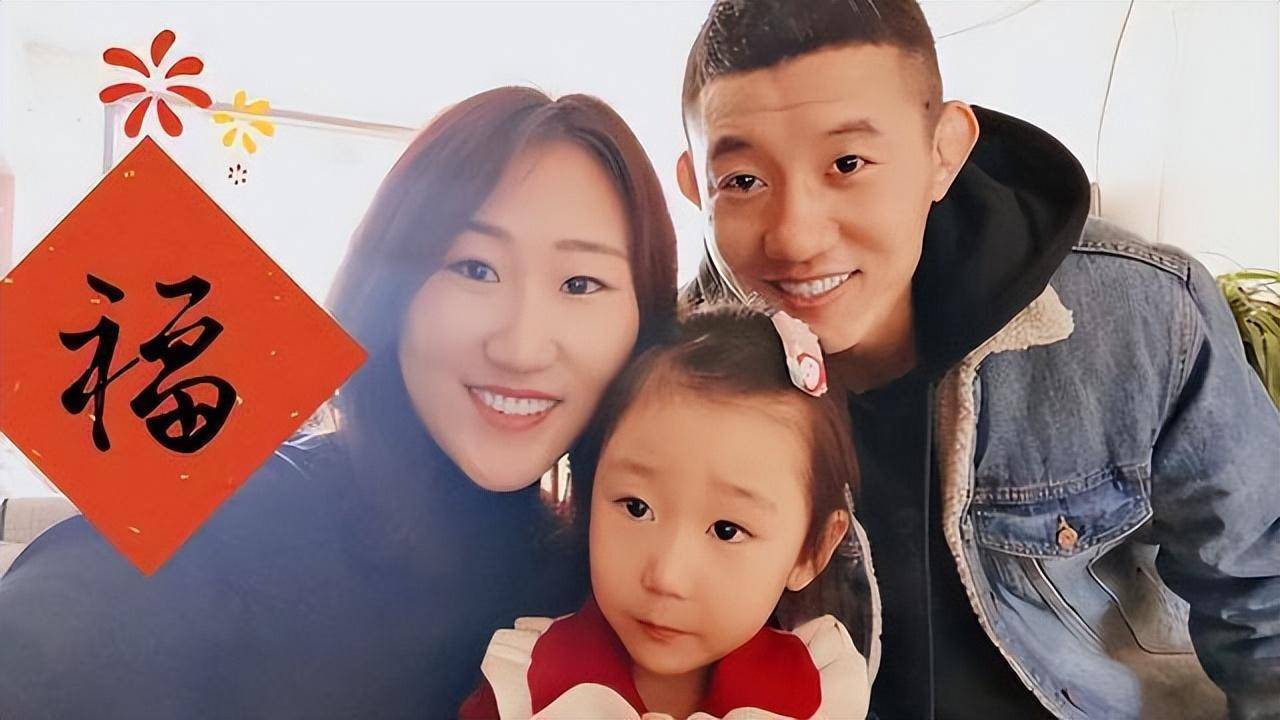 孟繁龙当选中国职业拳击年度最佳拳手,中国拳击迎来曙光