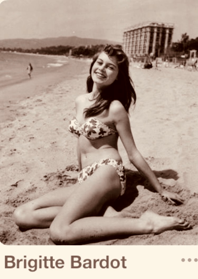 ����ŷ�����˵ġ�����Ů���ǡ�����λ������СҰè����ʵ�е� ...