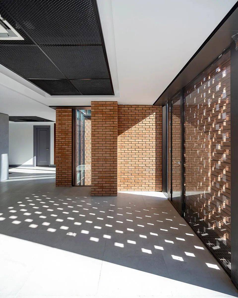 小小砖块不简单?从装饰墙到摩天承重墙都能做_结构_建筑物_加固