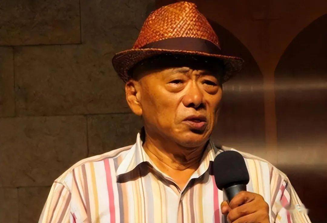 香港老戏骨凌峰泰国养老,与小18岁妻子已断联_生活_视频_知名度